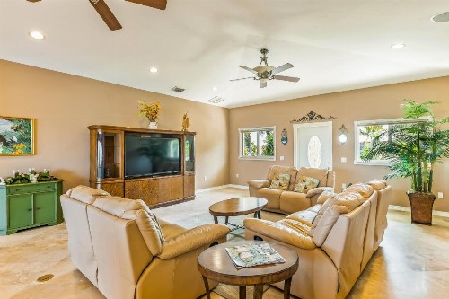 Coco Plum Paradise - image 9