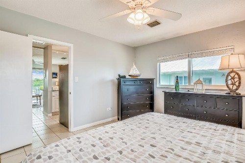 98th Street Retreat - image 9