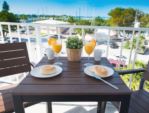 Friendly Tropical Resort Suite in Marathon - 3 Nights - One Bedroom #1 - image 11