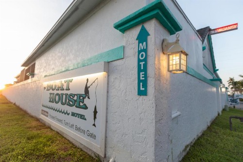 The BoatHouse - image 44