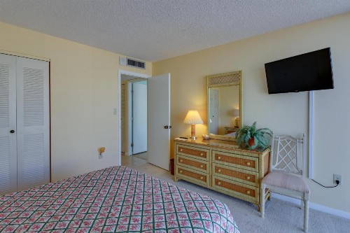 Seaview Court - image 11