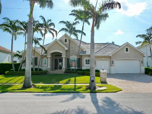 961 Hyacinth Court - image 1