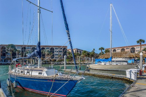 Anglers Cove - image 7
