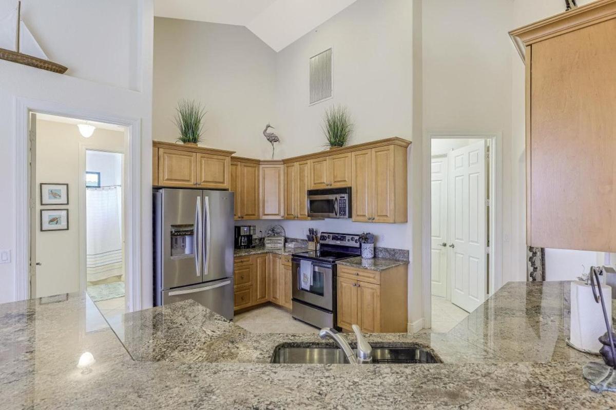1120 Abbeville Court - image 7
