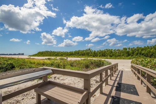 South Seas 708 - image 7