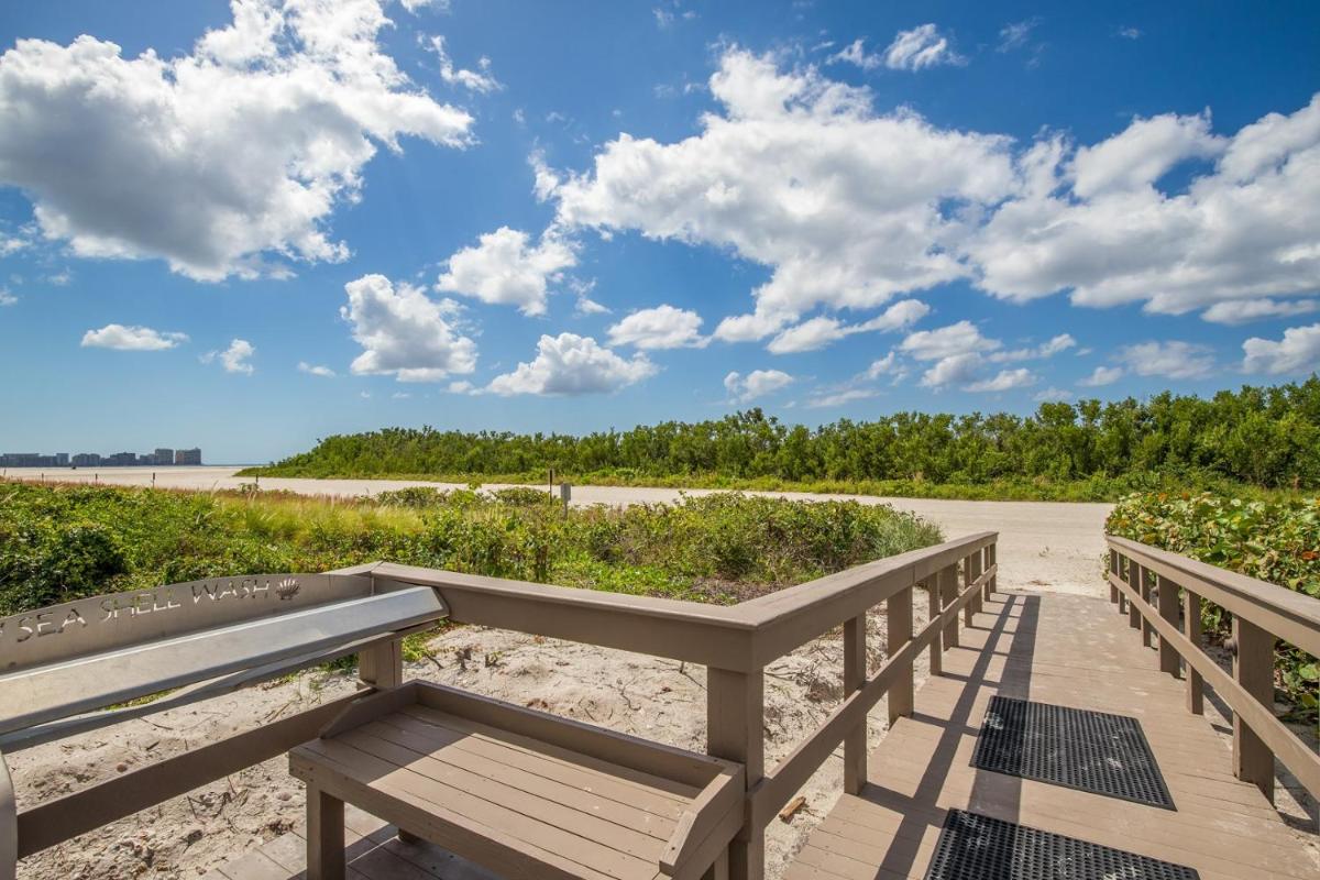 South Seas 708 - image 7
