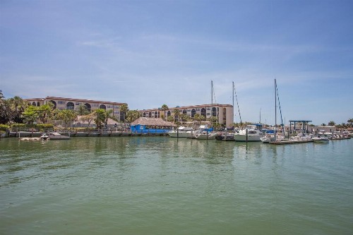 Anglers Cove N402 - image 11