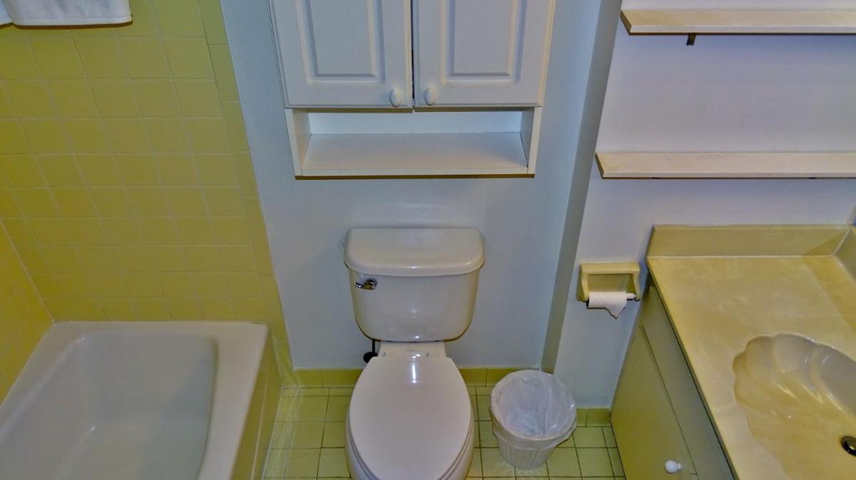 Anglers Cove N402 - image 6
