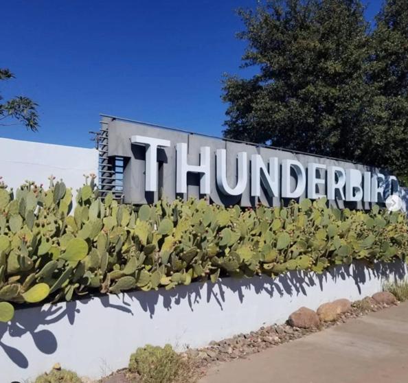Thunderbird Hotel Marfa - main image