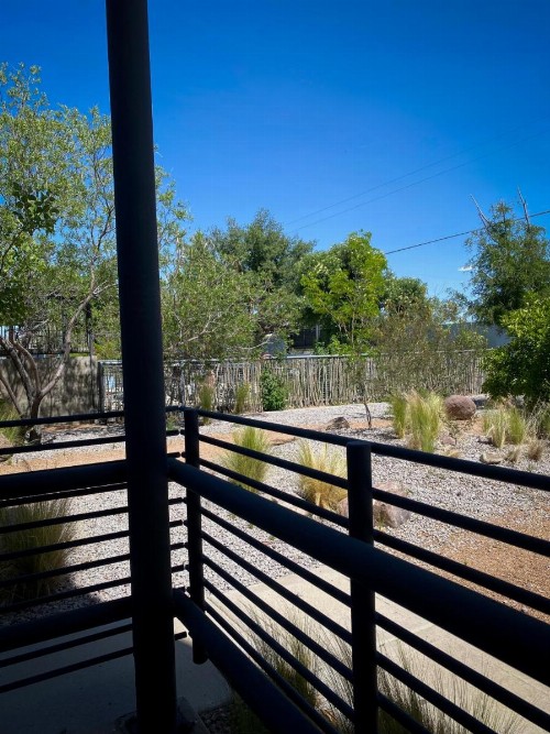 Thunderbird Hotel Marfa - image 11