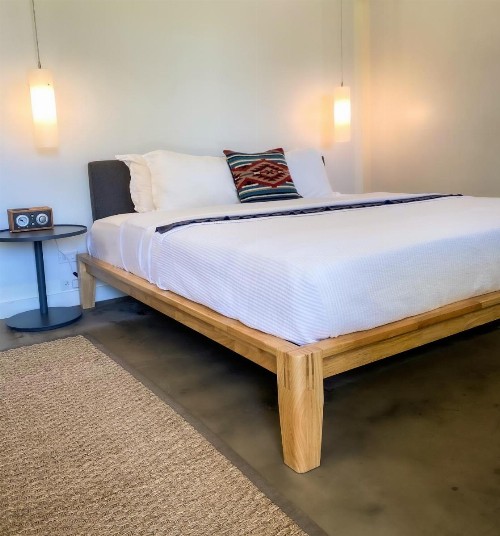 Thunderbird Hotel Marfa - image 20