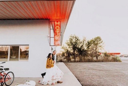 Thunderbird Hotel Marfa - image 3