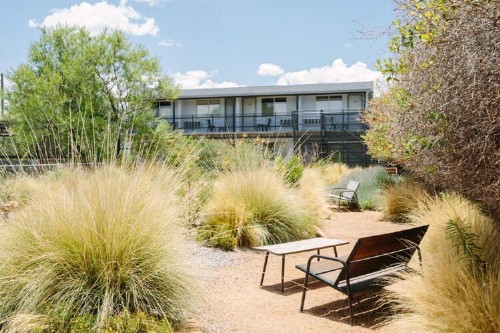 Thunderbird Hotel Marfa - image 31