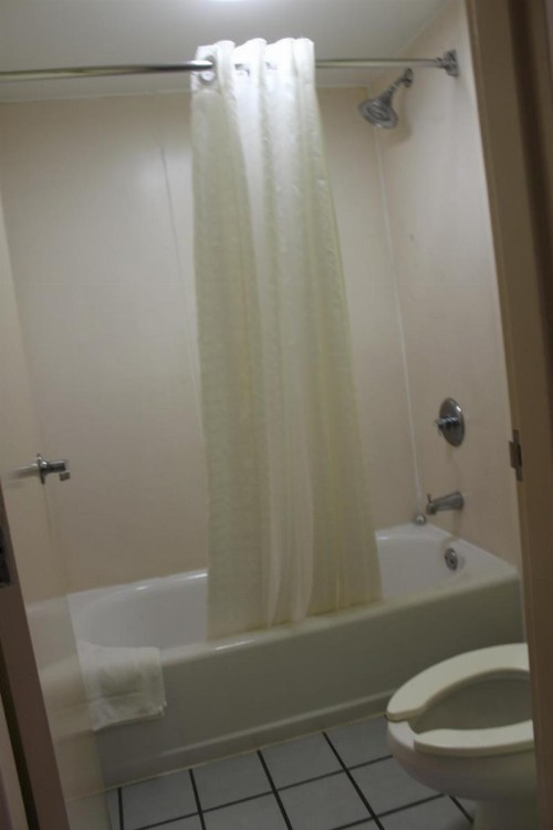 Days Inn by Wyndham Marianna - image 47