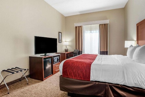 Comfort Inn & Suites Marianna I-10 - image 16