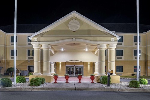 Comfort Inn & Suites Marianna I-10 - image 3