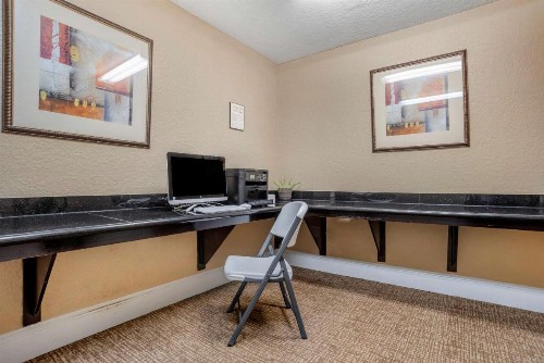 Comfort Inn & Suites Marianna I-10 - image 31