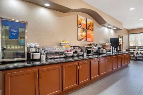 Comfort Inn & Suites Marianna I-10 - image 32