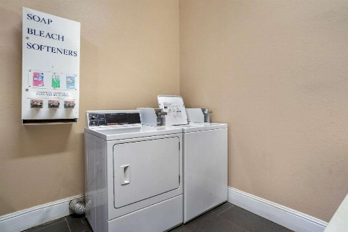 Comfort Inn & Suites Marianna I-10 - image 34