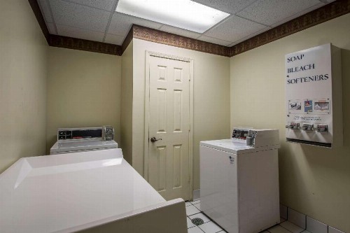 Econo Lodge Inn & Suites - Marianna - image 26