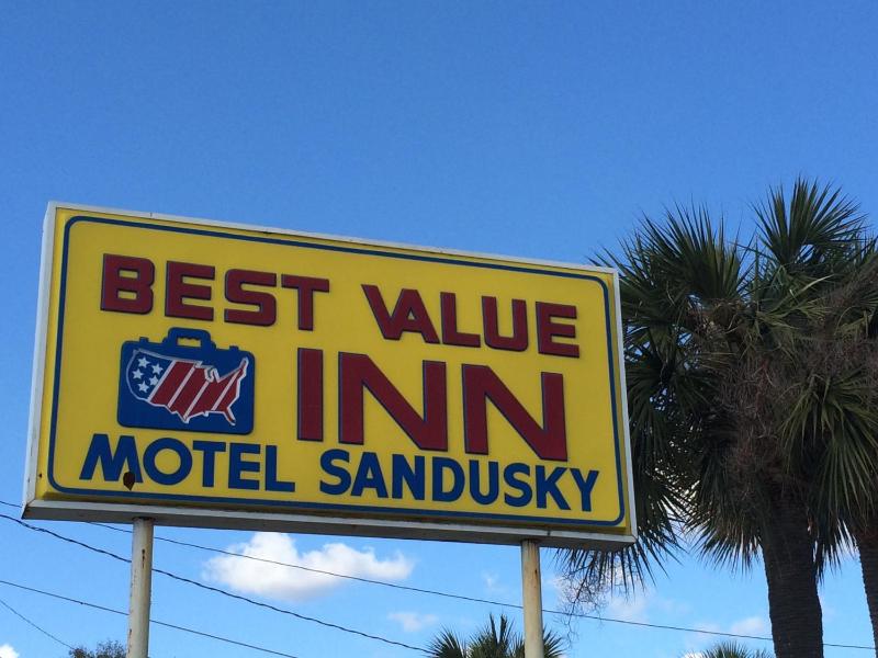 Best Value Inn Motel Sandusky - main image