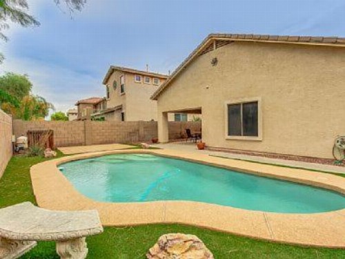 Karsten Home - image 1