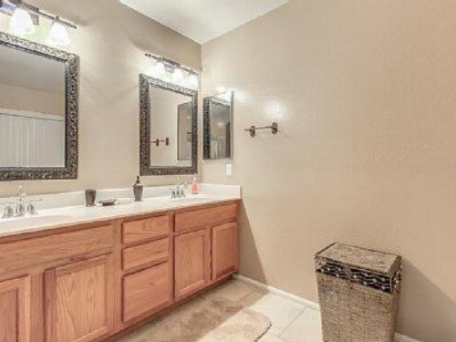 Karsten Home - image 7