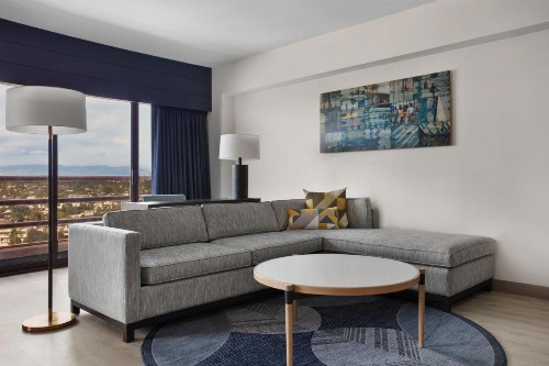Marina del Rey Marriott - image 30