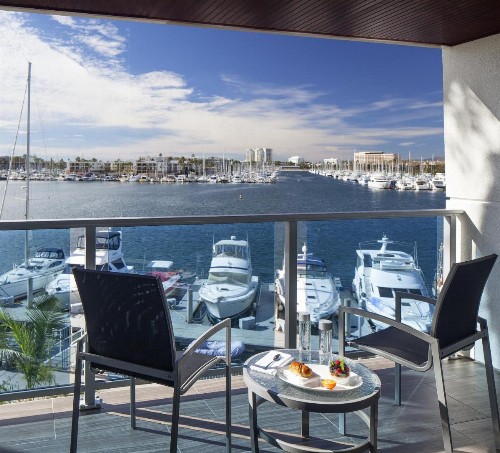 Marina del Rey Hotel - image 13
