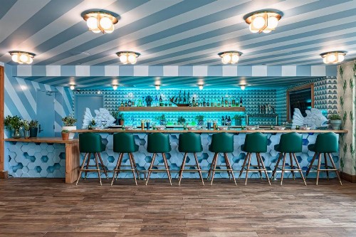 Marina del Rey Hotel - image 16