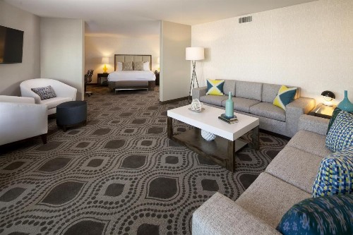 Marina del Rey Hotel - image 20