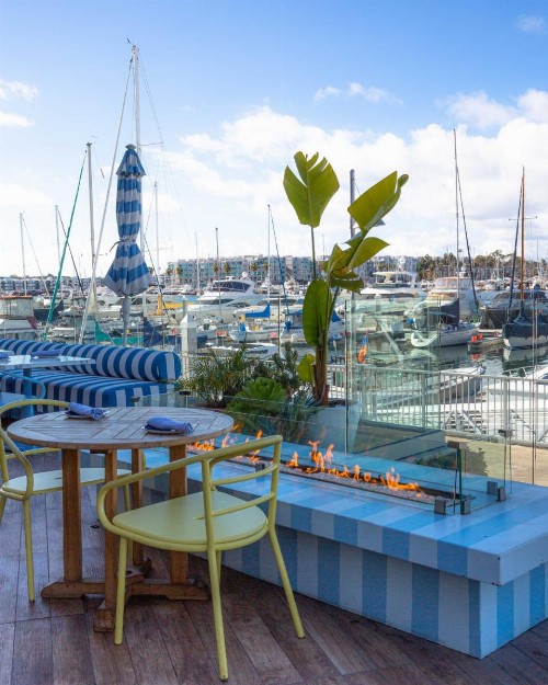 Marina del Rey Hotel - image 4