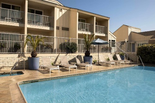 Hilton Garden Inn Los Angeles Marina Del Rey - image 11