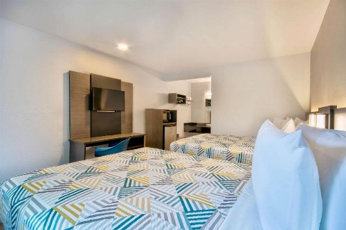 Motel 6-Marina CA - Monterey - image 14