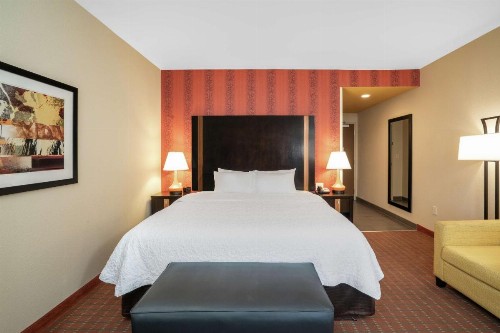 Hampton Inn Marion - image 7