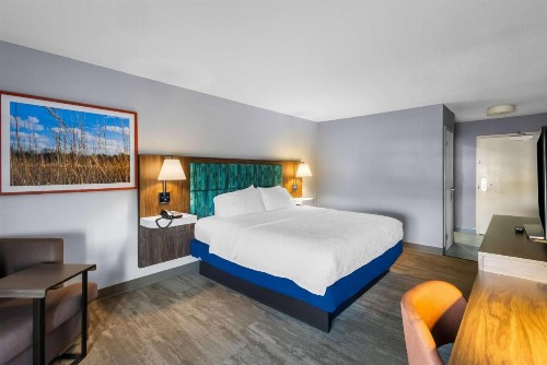 Hampton Inn Marion - image 16