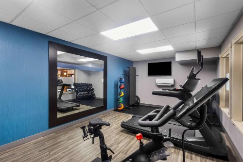 Hampton Inn Marion - image 37