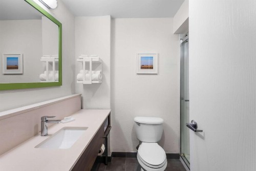 Hampton Inn Marion - image 6