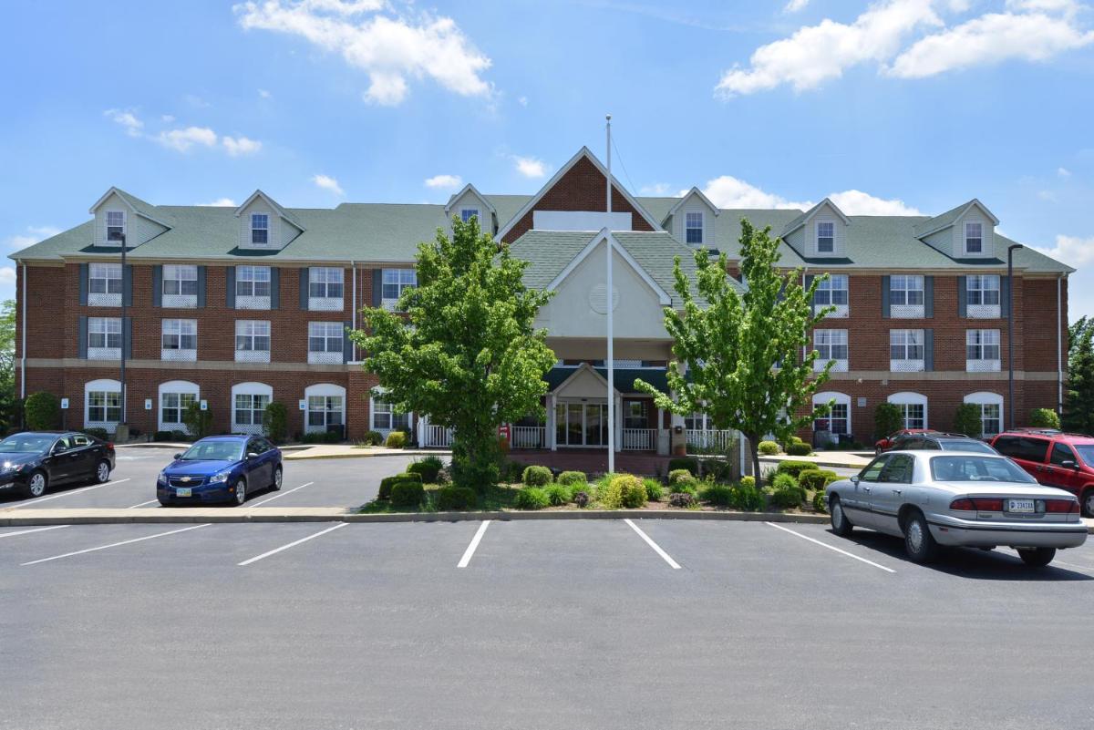 FairBridge Inn & Suites Marion - main image