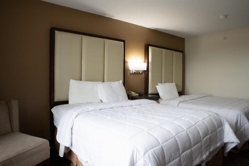 FairBridge Inn & Suites Marion - image 25