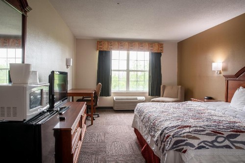 FairBridge Inn & Suites Marion - image 37