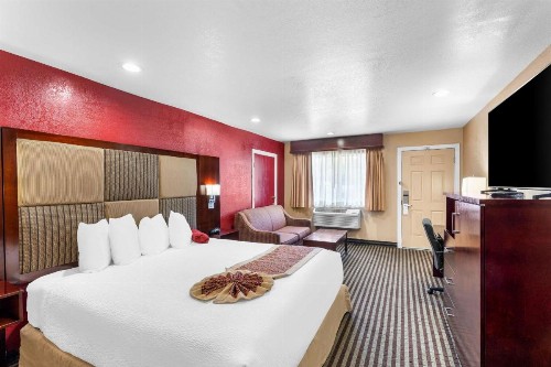 Best Western Plus Yosemite Way Station - image 28