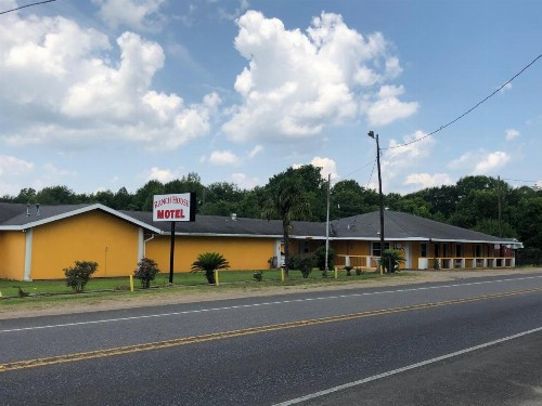 Ranch House Motel Marksville - image 14
