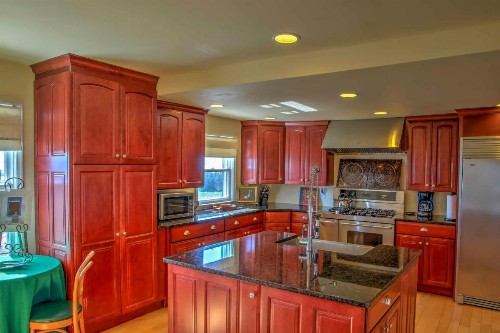 Event-Friendly Outer Banks House with Private Dock! - image 6