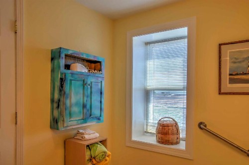 Charming Marshallberg Apt with Water Views and Dock! - image 14