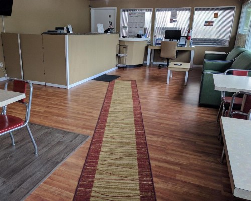 Hillcrest Motel