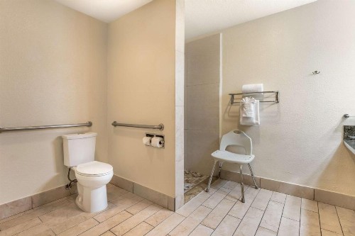 Best Western John Muir Inn - image 26