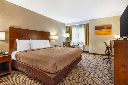 Best Western John Muir Inn - image 28