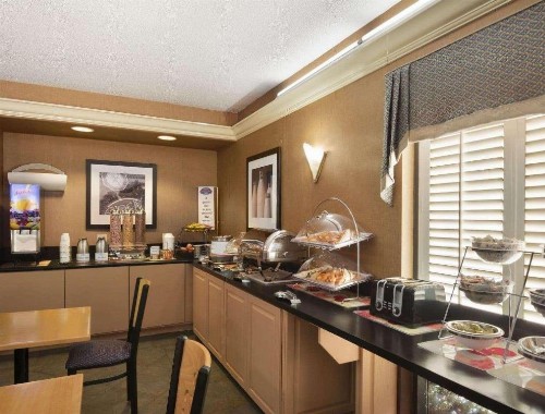 Baymont by Wyndham Fort Walton Beach Mary Esther - image 6