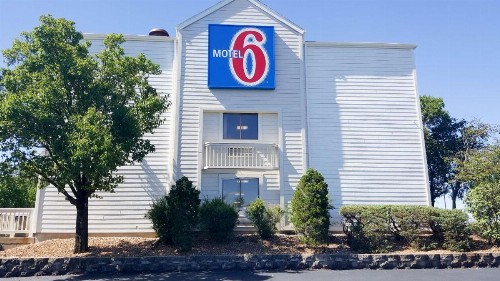 Motel 6 Maryland Heights Mo